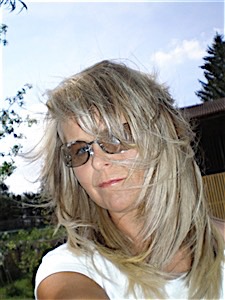 Josephine (34) aus dem Kanton Zürich