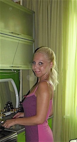 Sarina (28) aus dem Kanton Zürich